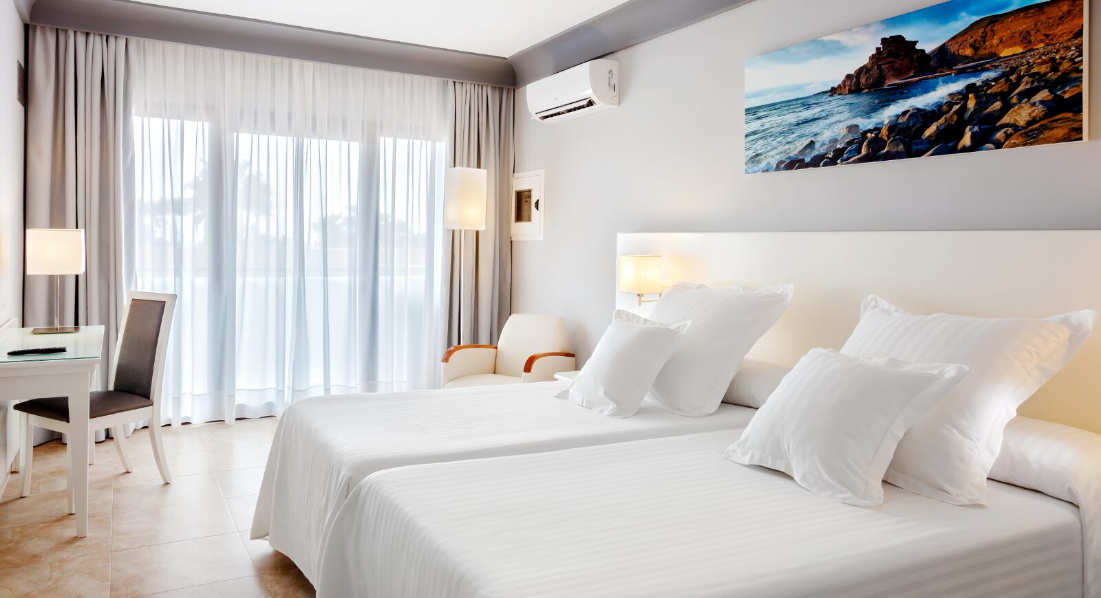 Hotel Occidental Lanzarote Mar Room